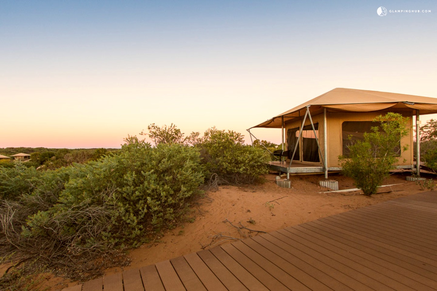 Luxury Tents in Broome with Oceanfront, Walk to Beaches.