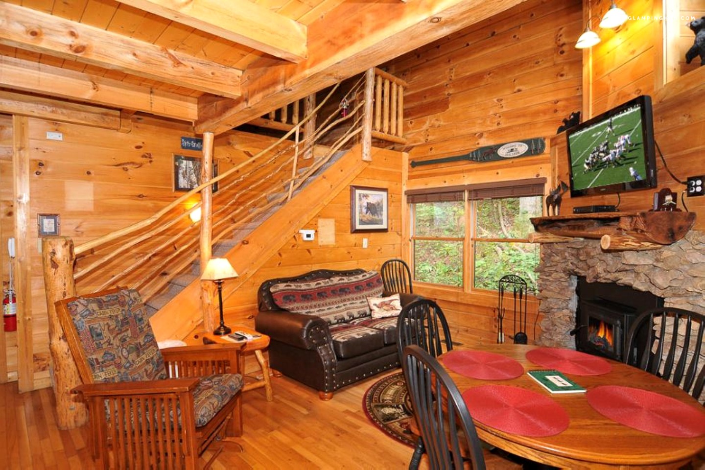 Cabin Vacation Rental near Knoxville