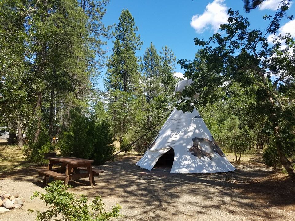 Luxury Camping Oregon Camping National Monument Oregon